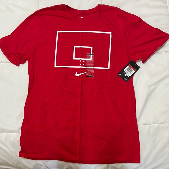 Nike Other - New with tags- Nike Mens shirt!